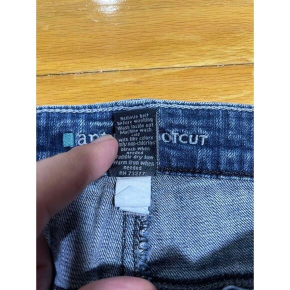 Apt. 9 Jeans Women's 12 Blue Capri Cuffed Whiskered Everyday Pockets Cottagecore - Picture 4 of 8